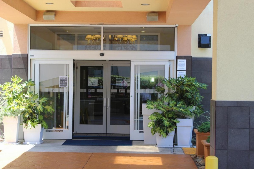 Holiday Inn Express Berkeley Main image